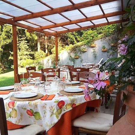 Casa Vacanze Il Noce Sovere Kültér fotó