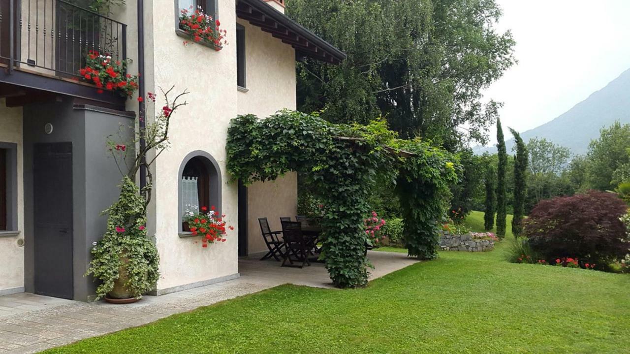 Casa Vacanze Il Noce Sovere Kültér fotó