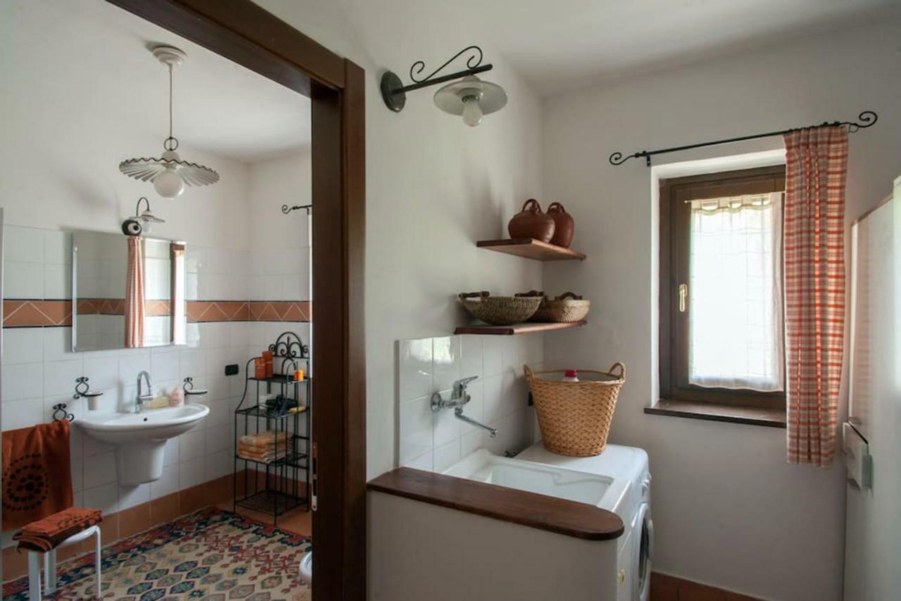 Casa Vacanze Il Noce Sovere Kültér fotó