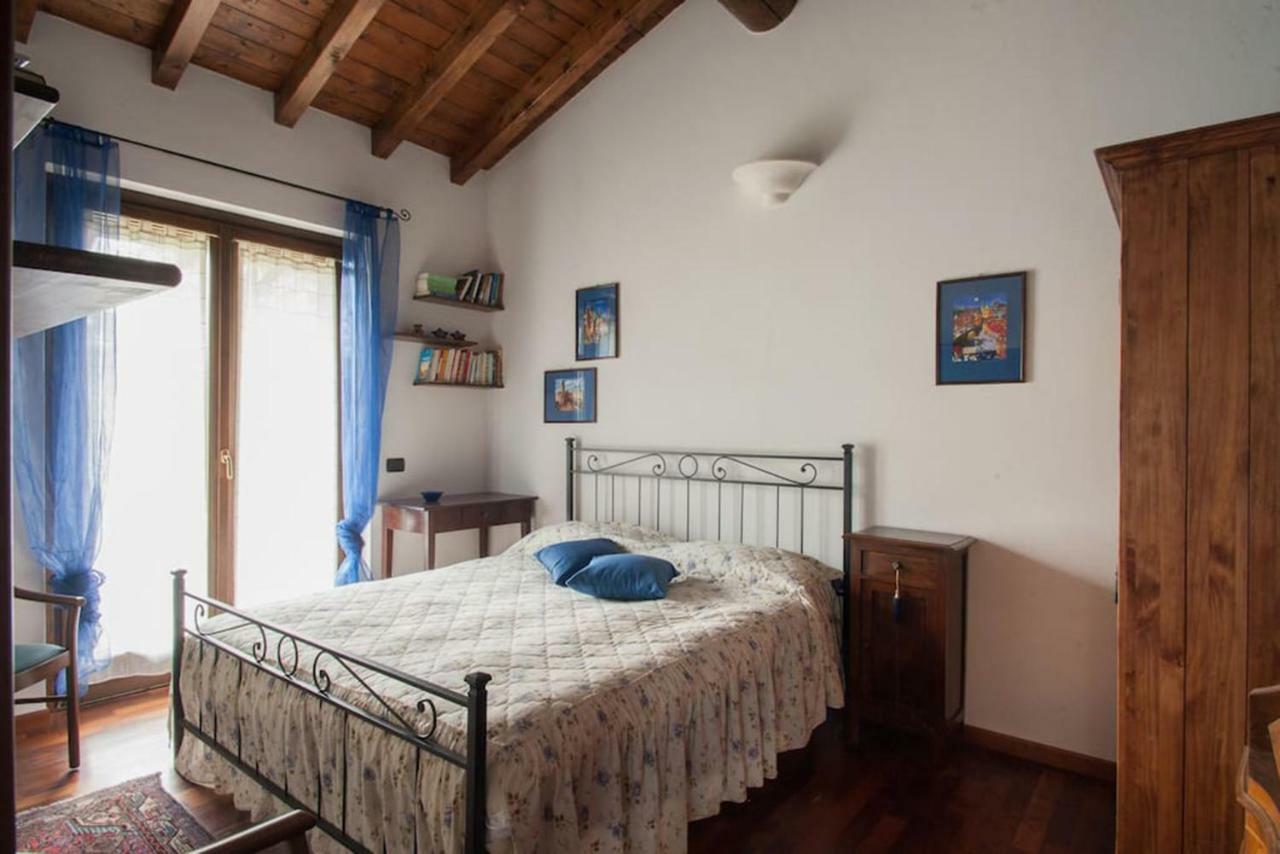 Casa Vacanze Il Noce Sovere Kültér fotó