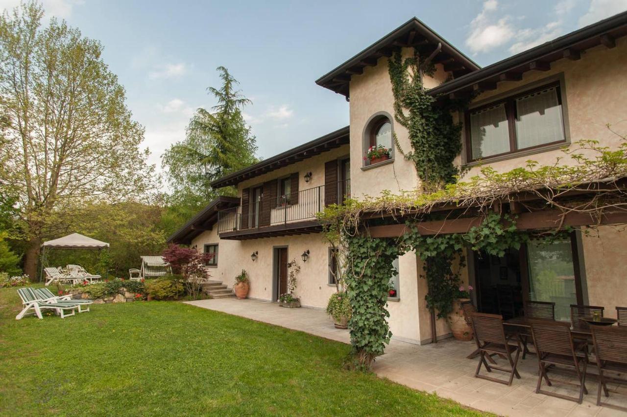 Casa Vacanze Il Noce Sovere Kültér fotó